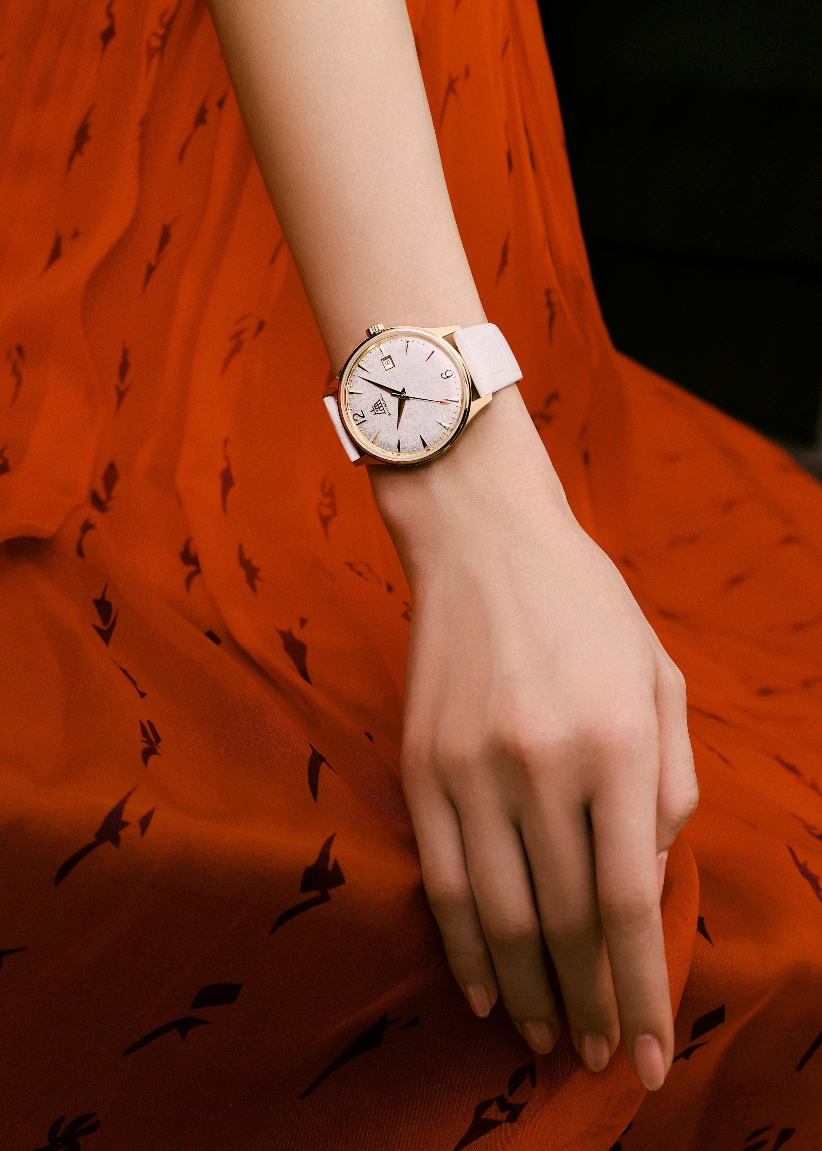 Shanghai Dress Watch vs Sports Watch Guide