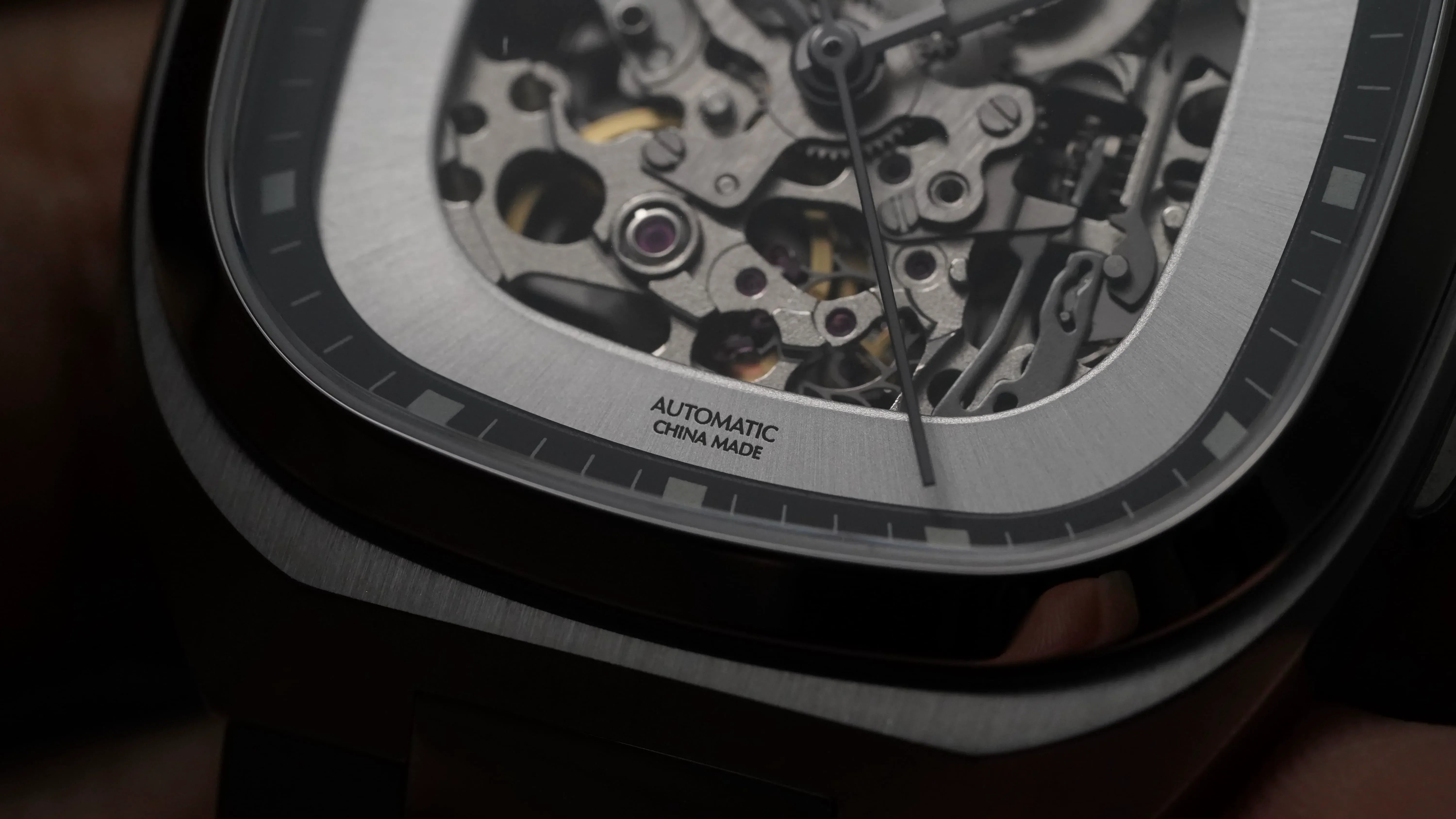 How Mechanical Watches Work: A Comprehensive Guide